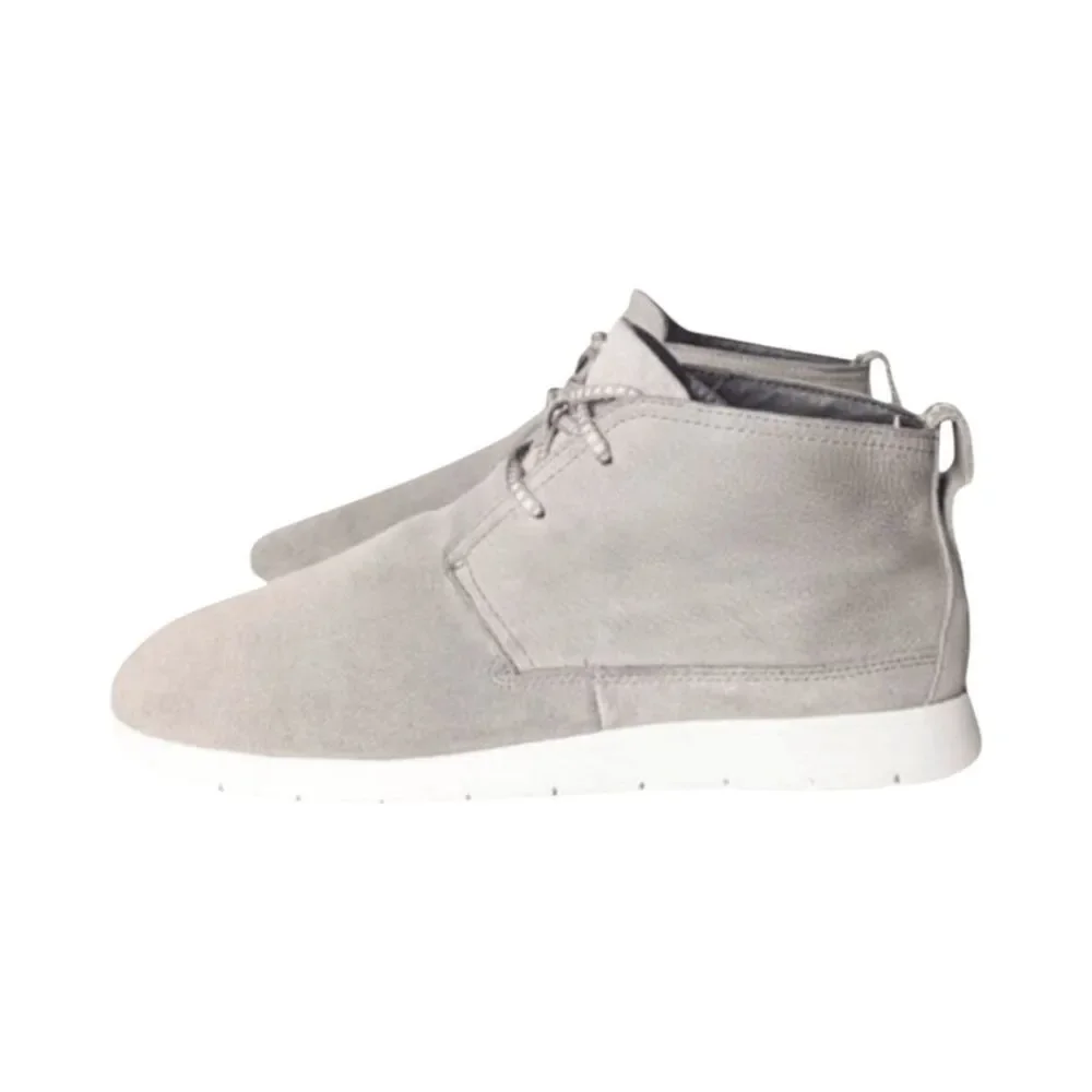 UGG Freamon Lace-Up Waterproof Chukka Boot Size 10